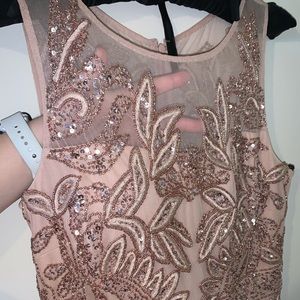 NWT!! Adrianna Papell Formal Gown